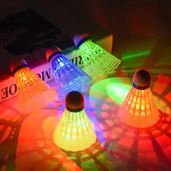 Mirdzoša LED Badmintons, Bumbu Krāsains iedegas Apgaismojums Badmintons Plastmasas Apmācība, Badmintons Shuttlecocks/Āra Nakts